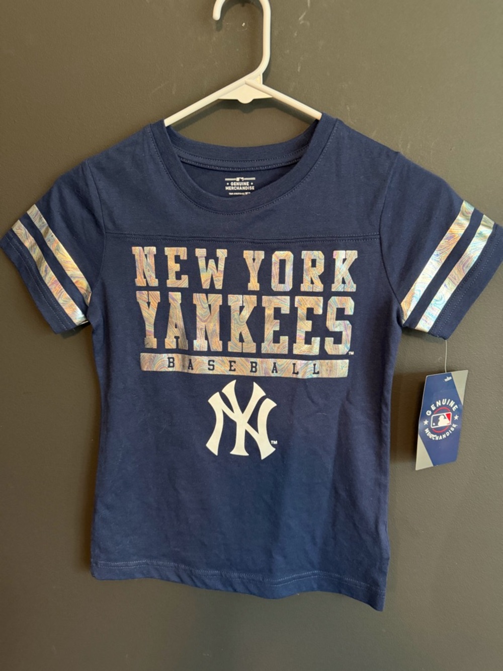 New York Yankees Tee for Little Girls. SIZE 7/8 (M)